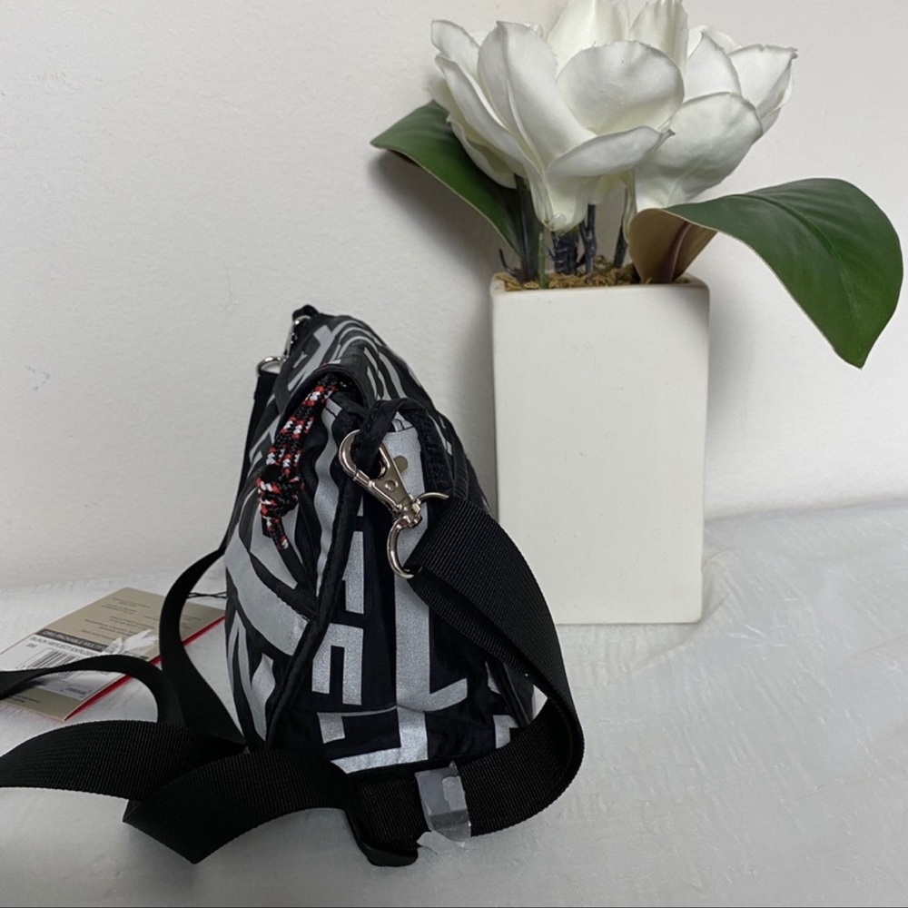 Hunter Packable Multifunction Pouch - image 4